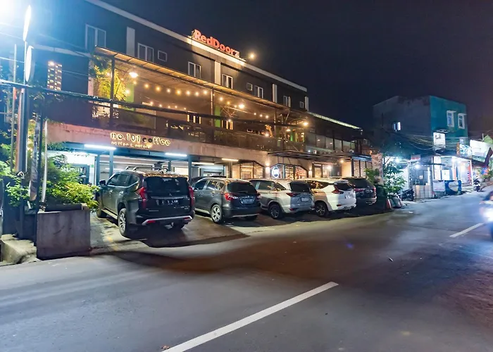 Reddoorz Near Botani Square Mall Bogor