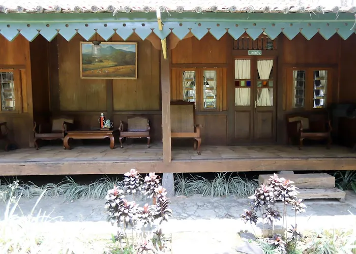 KatumbiriHotel di Bogor